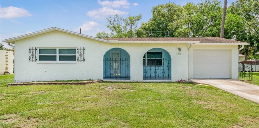 House in Beverly Hills, Florida 2 bedrooms, 116.5 sq.m. № 1830099