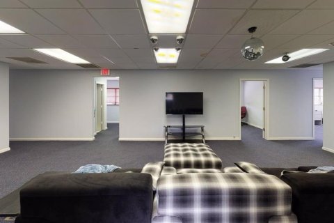 Propiedad comercial en venta en Sarasota, Florida, 549.8 m2 № 1688540 - foto 25