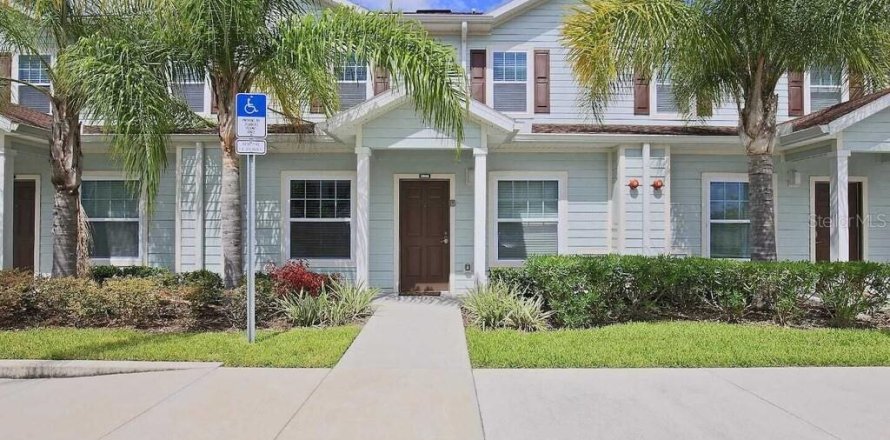 Adosado en Kissimmee, Florida 3 dormitorios, 120.77 m2 № 1916996
