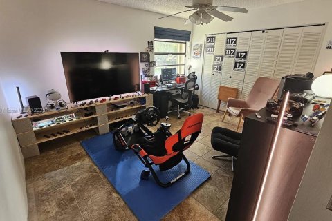 Adosado en alquiler en Miami, Florida, 3 dormitorios, 124.49 m2 № 1953731 - foto 7