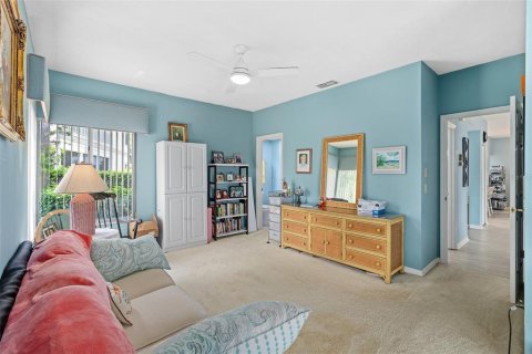 Condo in Ormond Beach, Florida, 2 bedrooms № 2205524 - photo 27