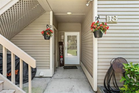 Condo in Ormond Beach, Florida, 2 bedrooms № 2205524 - photo 4