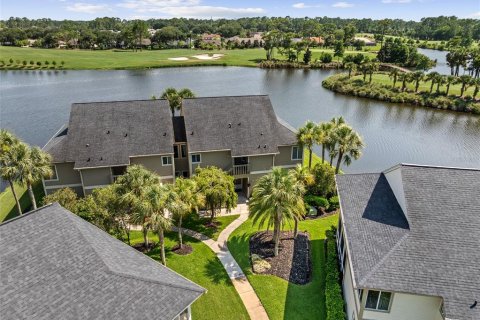 Condo in Ormond Beach, Florida, 2 bedrooms № 2205524 - photo 7