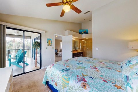 Condo in New Smyrna Beach, Florida, 3 bedrooms  № 1319720 - photo 16
