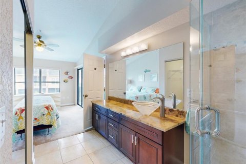 Condo in New Smyrna Beach, Florida, 3 bedrooms  № 1319720 - photo 18