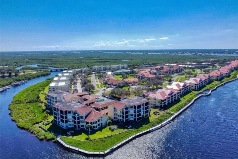 Condo in New Smyrna Beach, Florida, 3 bedrooms  № 1319720 - photo 23
