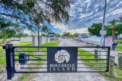 Condo in New Smyrna Beach, Florida, 3 bedrooms  № 1319720 - photo 28