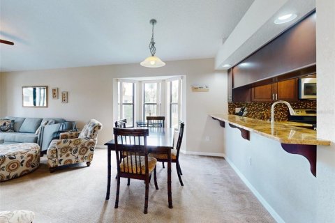Condo in New Smyrna Beach, Florida, 3 bedrooms  № 1319720 - photo 6