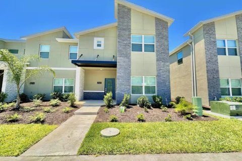 Touwnhouse à Kissimmee, Floride 5 chambres, 201.41 m2 № 2207109