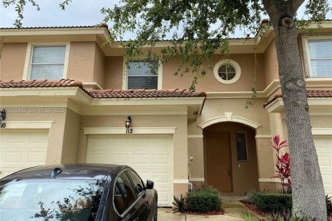 Таунхаус в Ройял-Палм-Бич, Флорида 2 спальни, 150.78м2 № 2034417