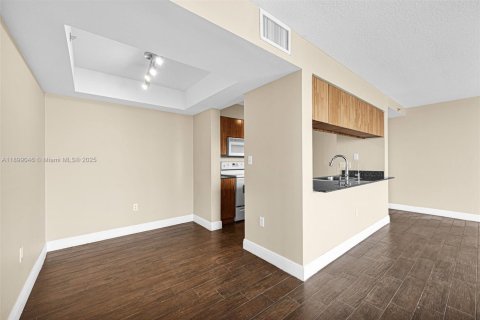 Copropriété à vendre à Miami, Floride: 2 chambres, 102.66 m2 № 1950820 - photo 5