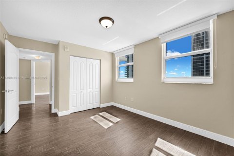 Copropriété à vendre à Miami, Floride: 2 chambres, 102.66 m2 № 1950820 - photo 20