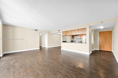 Copropriété à vendre à Miami, Floride: 2 chambres, 102.66 m2 № 1950820 - photo 6
