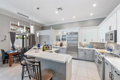 House in Boca Raton, Florida 4 bedrooms, 210.52 sq.m. № 2154612 - photo 10