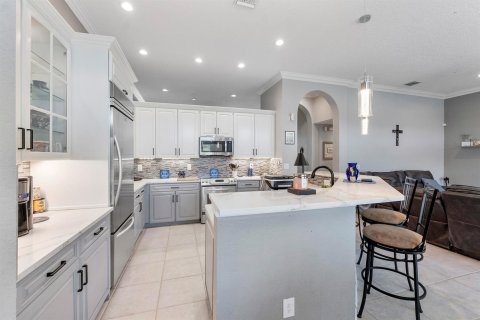 House in Boca Raton, Florida 4 bedrooms, 210.52 sq.m. № 2154612 - photo 13