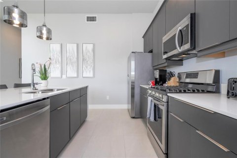 Condominio en venta en Four Corners, Florida, 5 dormitorios, 244.33 m2 № 1424397 - foto 15