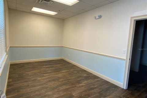 Commercial property in Lady Lake, Florida 178.37 sq.m. № 1350274 - photo 5
