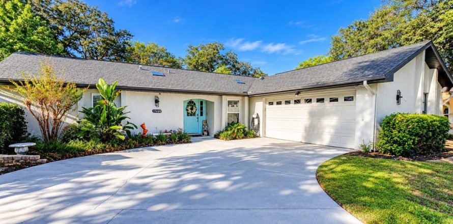 Villa ou maison à Spring Hill, Floride 3 chambres, 138.05 m2 № 2424109