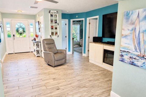 Villa ou maison à vendre à Spring Hill, Floride: 3 chambres, 138.05 m2 № 2424109 - photo 4