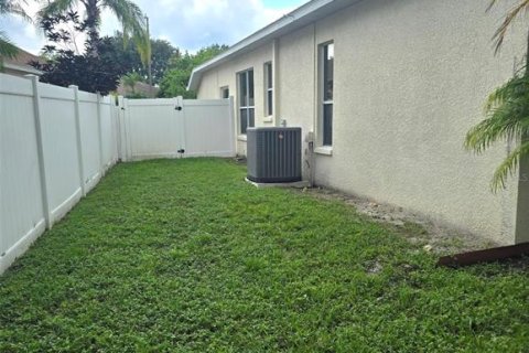 House in Trinity, Florida 3 bedrooms, 141.3 sq.m. № 1866971 - photo 30