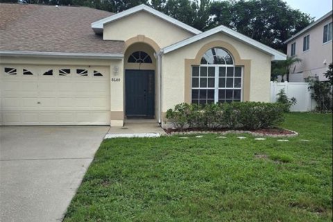 House in Trinity, Florida 3 bedrooms, 141.3 sq.m. № 1866971 - photo 1