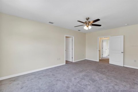 House in Ocala, Florida 5 bedrooms, 247.21 sq.m. № 1587361 - photo 26