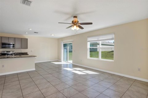 House in Ocala, Florida 5 bedrooms, 247.21 sq.m. № 1587361 - photo 11