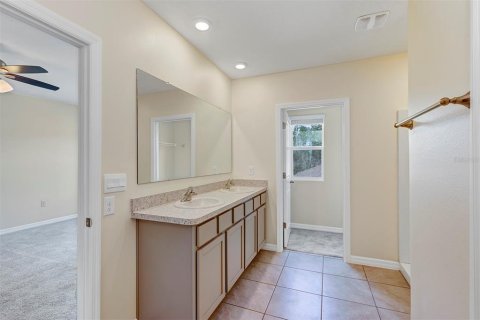 House in Ocala, Florida 5 bedrooms, 247.21 sq.m. № 1587361 - photo 29