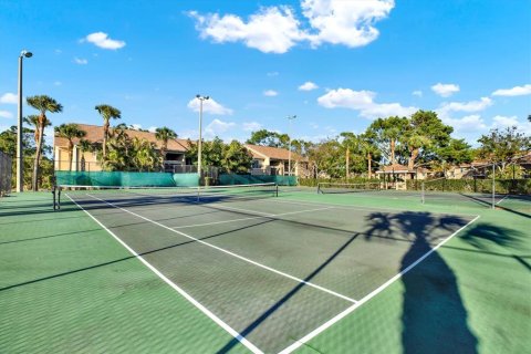 Condo in Sarasota, Florida, 3 bedrooms  № 1616126 - photo 22