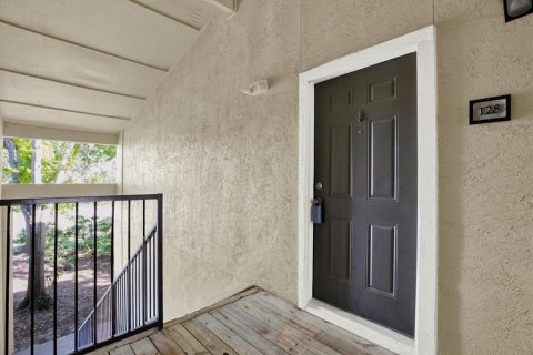 Condo in Sarasota, Florida, 3 bedrooms  № 1616126 - photo 2
