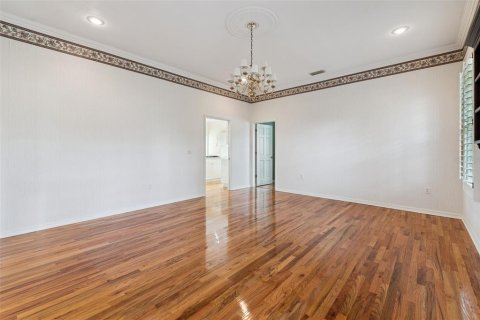 Casa en venta en Brooksville, Florida, 3 dormitorios, 321.72 m2 № 2201048 - foto 14