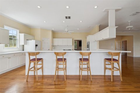 Casa en venta en Brooksville, Florida, 3 dormitorios, 321.72 m2 № 2201048 - foto 7