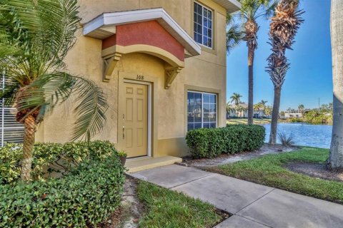 Adosado en venta en Bradenton, Florida, 3 dormitorios, 111.48 m2 № 1562421 - foto 3