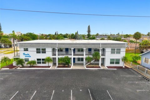 Condo à Saint Pete Beach, Floride, 1 chambre  № 2416427