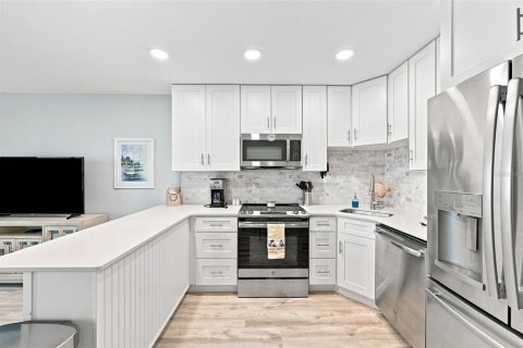 Copropriété à louer à Saint Pete Beach, Floride: 1 chambre, 56.95 m2 № 2416427 - photo 10