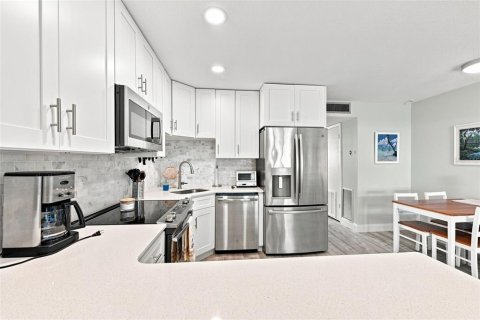 Copropriété à louer à Saint Pete Beach, Floride: 1 chambre, 56.95 m2 № 2416427 - photo 11