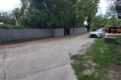House in DeLand, Florida 2 bedrooms, 120.03 sq.m. № 1905698 - photo 19