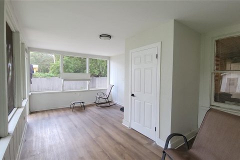 House in DeLand, Florida 2 bedrooms, 120.03 sq.m. № 1905698 - photo 17