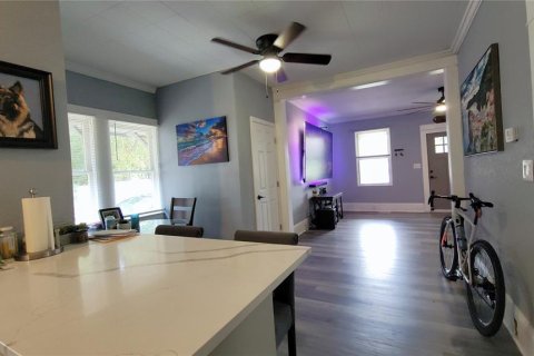 House in DeLand, Florida 2 bedrooms, 120.03 sq.m. № 1905698 - photo 12