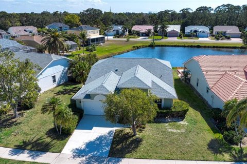 House in Sarasota, Florida 3 bedrooms, 171.78 sq.m. № 1547867 - photo 2