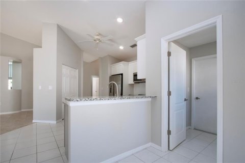 House in Sarasota, Florida 3 bedrooms, 171.78 sq.m. № 1547867 - photo 27