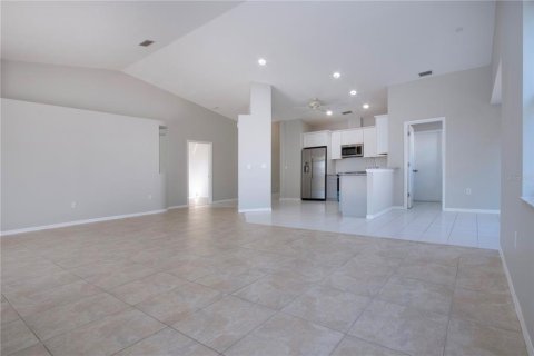 House in Sarasota, Florida 3 bedrooms, 171.78 sq.m. № 1547867 - photo 16