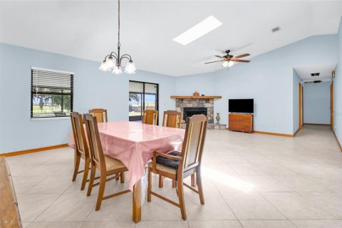 Villa ou maison à vendre à Kissimmee, Floride: 4 chambres, 210.33 m2 № 2306872 - photo 8