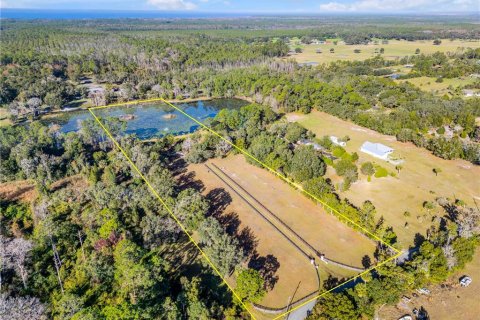 Casa en venta en Pierson, Florida, 7 dormitorios, 342.34 m2 № 2143532 - foto 23