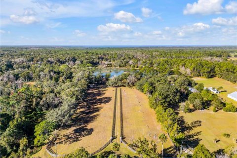 Casa en venta en Pierson, Florida, 7 dormitorios, 342.34 m2 № 2143532 - foto 26