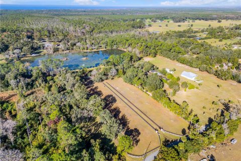 Casa en venta en Pierson, Florida, 7 dormitorios, 342.34 m2 № 2143532 - foto 27