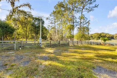 Casa en venta en Pierson, Florida, 7 dormitorios, 342.34 m2 № 2143532 - foto 15