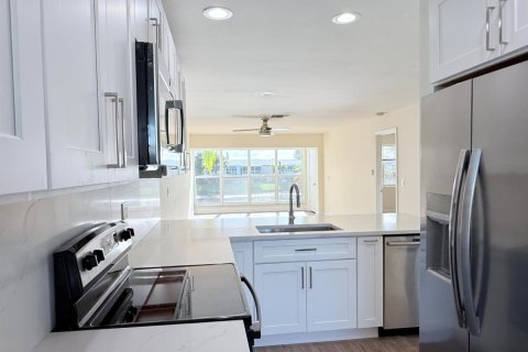 Copropriété à louer à Delray Beach, Floride: 2 chambres, 106.65 m2 № 2279587 - photo 4