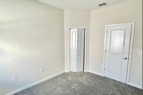 House in Clermont, Florida 3 bedrooms, 174.38 sq.m. № 2239202 - photo 14