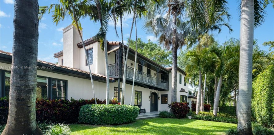 Дом в Майами-Бич, Флорида 4 спальни, 361.02м2 № 1980796